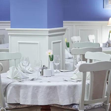 Batory Hotel